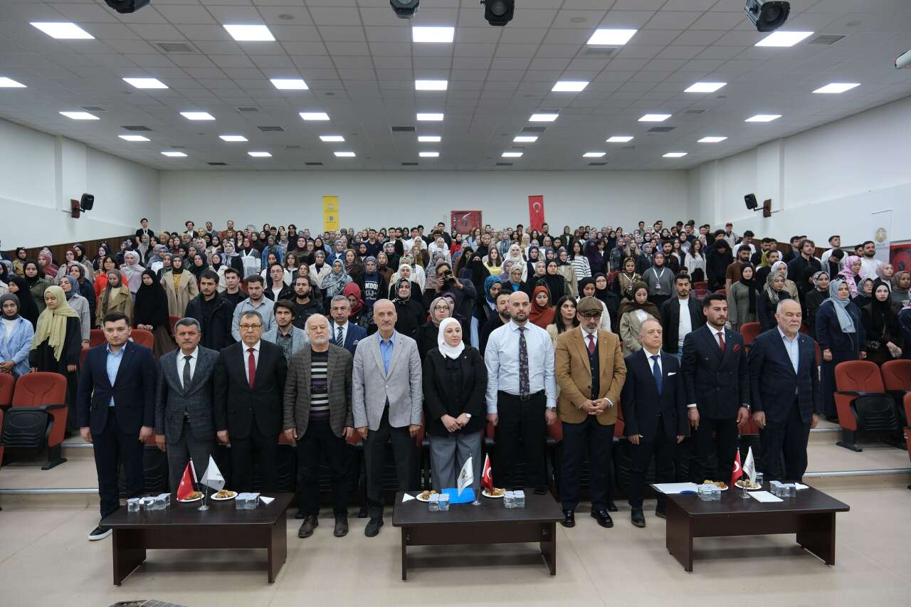 Konya'yı seçen öğrencilere 50 bin TL'ye kadar destek verilecek 15